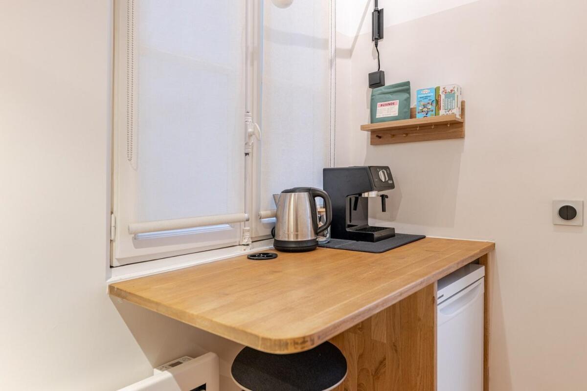 Stylish Duplex In Vibrant Center *